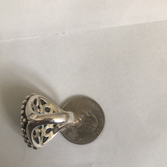 Lagos sterling silver with turquoise ring in size 7! Like new - Picture 12 of 12